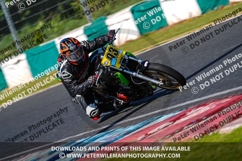 enduro digital images;event digital images;eventdigitalimages;mallory park;mallory park photographs;mallory park trackday;mallory park trackday photographs;no limits trackdays;peter wileman photography;racing digital images;trackday digital images;trackday photos